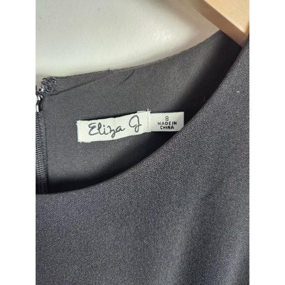 Eliza J. Women's Sz. 8 Black & Floral Fit & Flare Sleeveless Dress - Picture 2 of 8